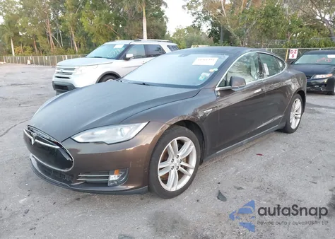 2014 Tesla Model S P85 from USA, damaged, VIN 5YJSA1H19EFP51406